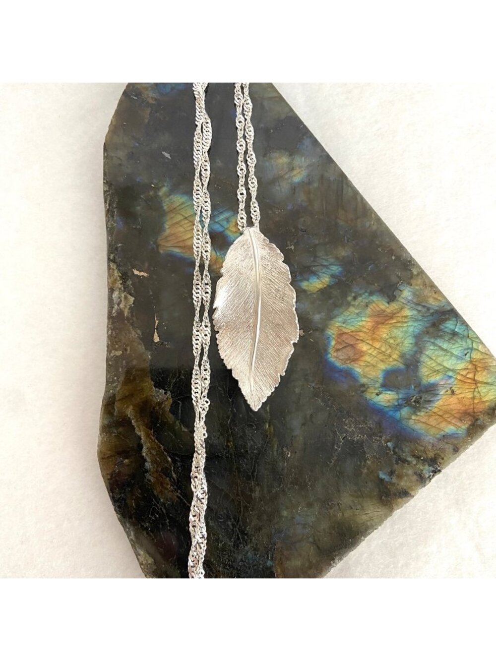 Sterling Silver 925 JCM 3D Curved Leaf Pendant Necklace 29.5" Twisted Curb Chain